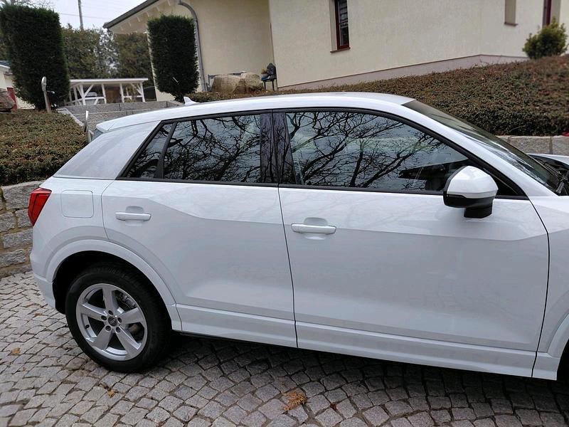 Gebraucht Audi Q2 Sport 150 PS (110 kW) 2019 Weiß SUV