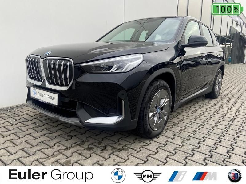 Gebraucht BMW iX1 Performance 200 kW (272 PS) 2023 Schwarz SUV