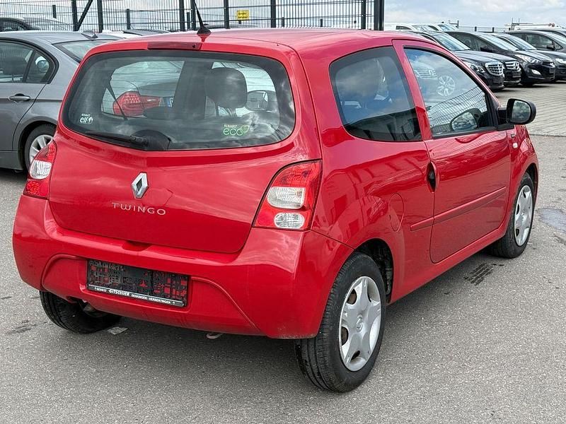 Używany Renault Twingo 75 KM (55 kW) 2011 Czerwony Hatchback
