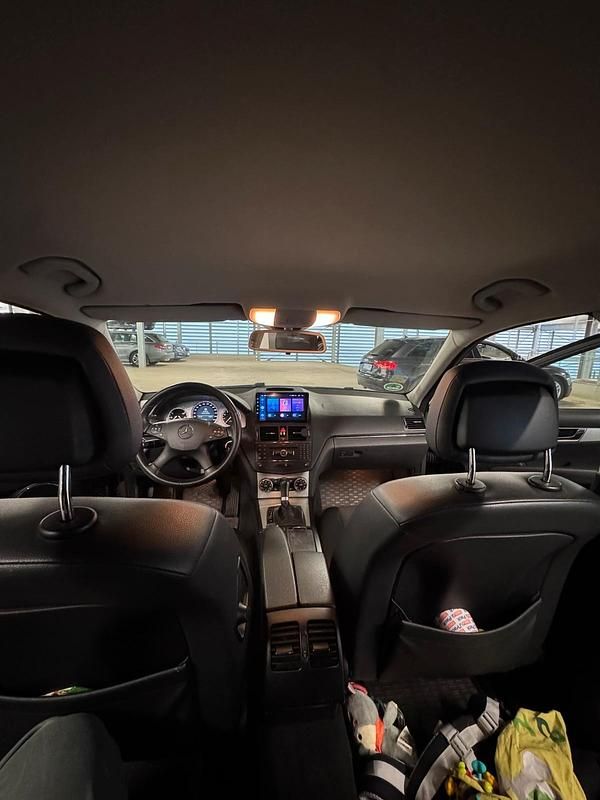 Gebraucht Mercedes C200 184 PS (135 kW) 2007 Schwarz Limousine