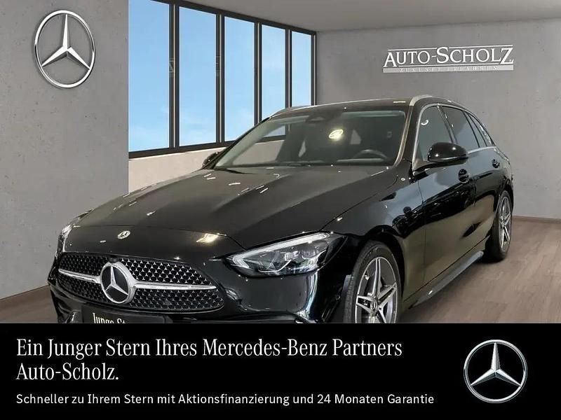 Schwarz Gebraucht 2022 Mercedes C180 AMG Kombi | 30.787 € (Fairer Preis) - Bild 1/4