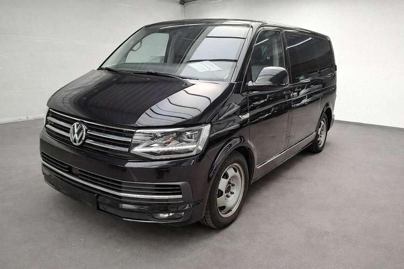Deep black perleffekt Gebraucht 2015 VW Transporter Highline Van | 29.990 € (Etwas zu teuer) - Bild 1/2
