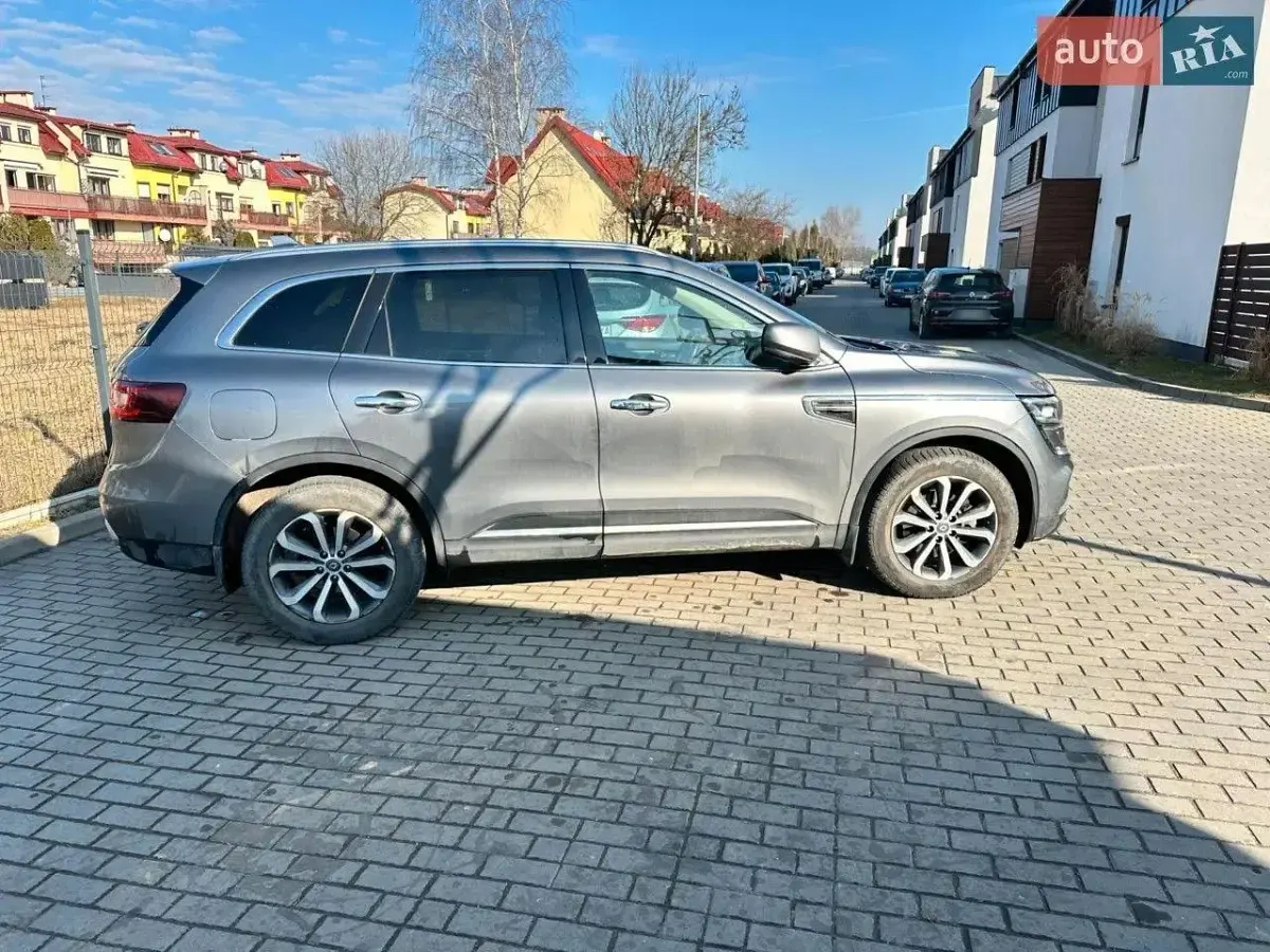 Gebraucht Renault Koleos Bose Edition 177 PS (130 kW) 2020 Grau SUV