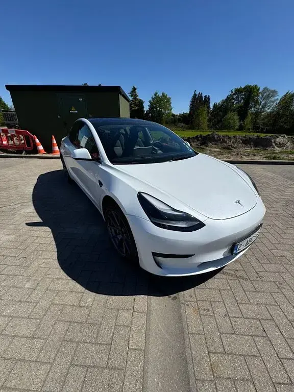 Usado Tesla Model 3 RWD 239 kW (325 HP) 2023 Branco Sedan
