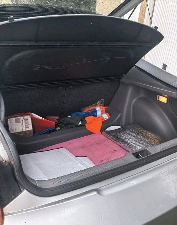 Gebraucht Toyota Celica 143 PS (105 kW) 1999 Silber Coupé