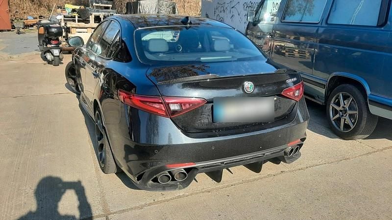 Gebraucht Alfa Romeo Giulia 510 PS (375 kW) 2017 Schwarz Limousine