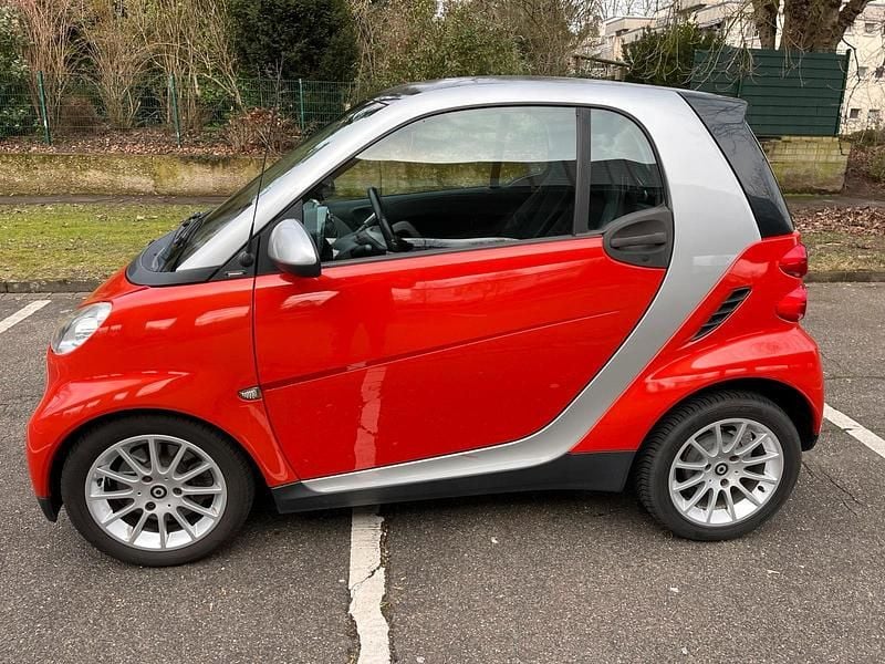 Gebraucht Smart ForTwo Coupé Passion 70 PS (51 kW) 2008 Rot Coupé