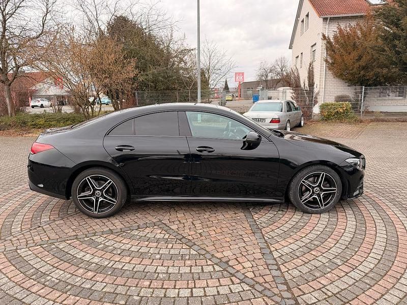 Gebraucht Mercedes CLA220 AMG line 190 PS (139 kW) 2021 Schwarz Limousine