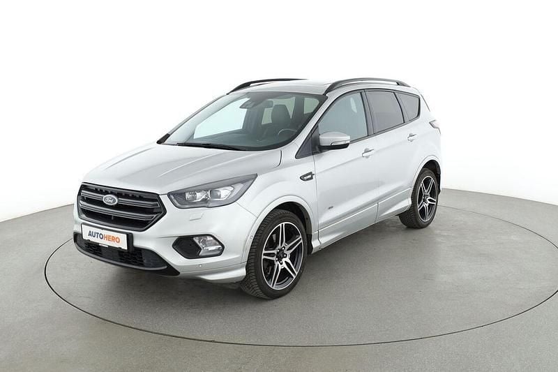 Grau Gebraucht 2018 Ford Kuga ST-Line SUV | 17.510 € (Fairer Preis) - Bild 1/3