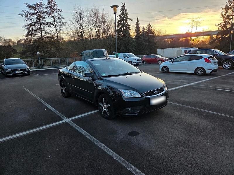 Gebraucht Ford Focus Cabriolet 136 PS (100 kW) 2008 Schwarz Cabrio