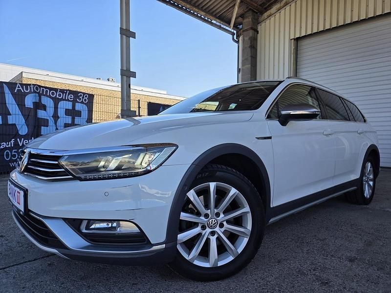 Gebraucht VW Passat Alltrack 190 PS (139 kW) 2016 Weiß Kombi