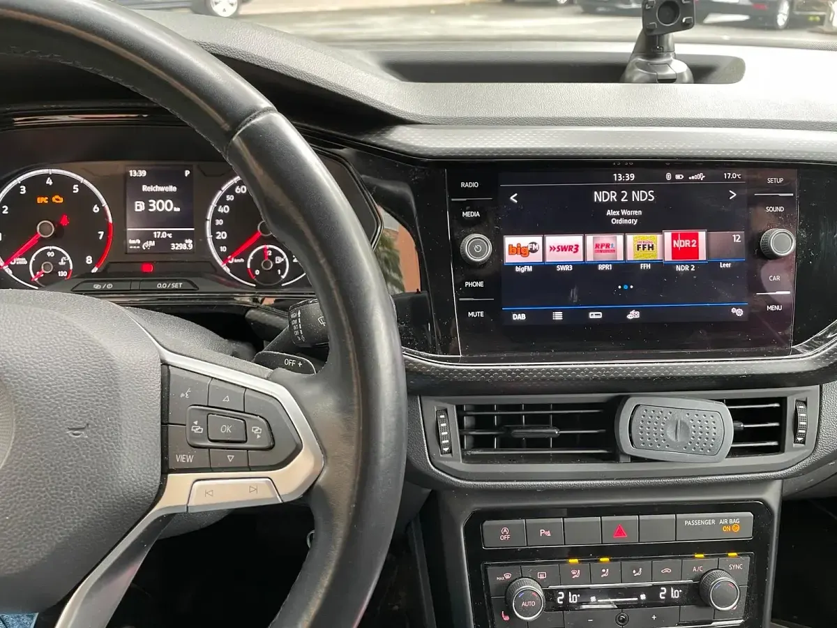 Używany VW T-Cross 116 KM (85 kW) 2019 Szary SUV