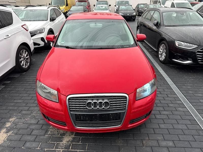 Gebraucht Audi A3 Attraction 150 PS (110 kW) 2005 Rot Kleinwagen