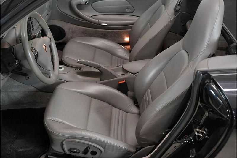 Gebraucht Porsche 911 Carrera Cabriolet 320 PS (235 kW) 2002 Schwarz Cabrio