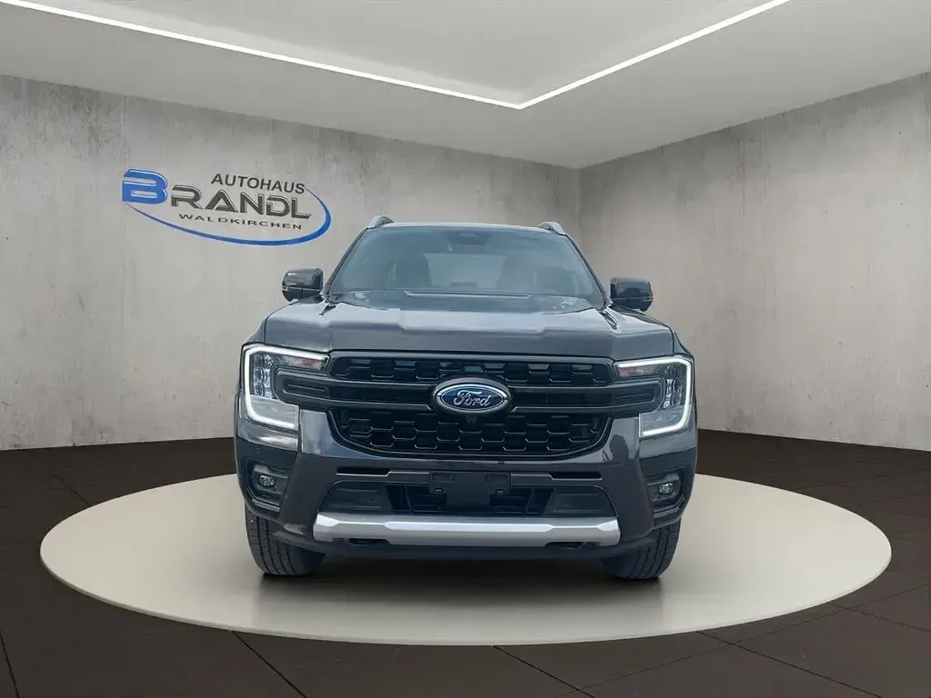 Nowe Ford Ranger 241 KM (177 kW) 2026 Czarny Pickup