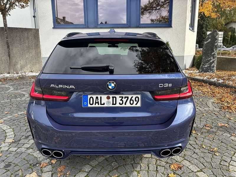 Gebraucht Alpina D3 355 PS (261 kW) 2025 Sonderlackierung alpina blau Kombi