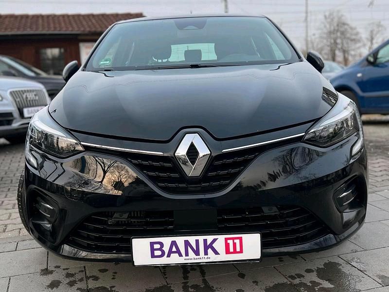 Gebraucht Renault Clio V Intens 131 PS (96 kW) 2020 Sternenschwarz Kleinwagen