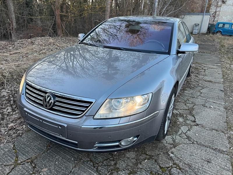 Gebraucht VW Phaeton 239 PS (175 kW) 2008 Grau Limousine