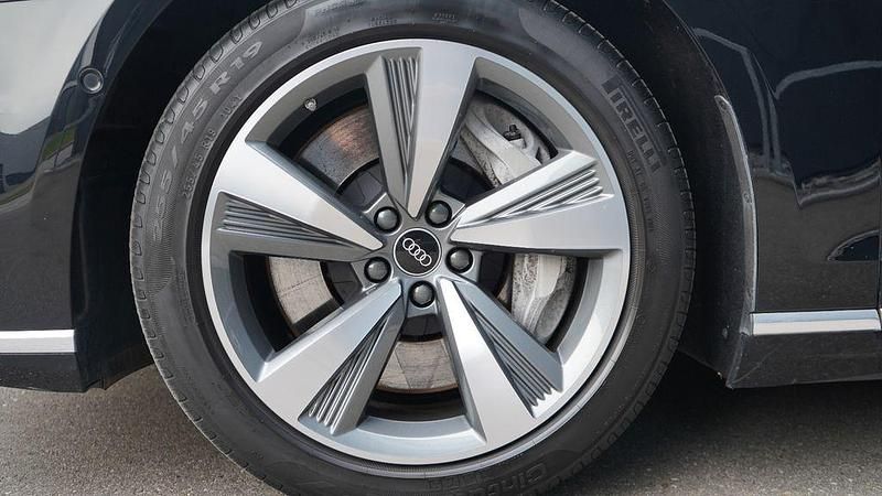 Gebraucht Audi A8L 449 PS (330 kW) 2022 Schwarz Limousine