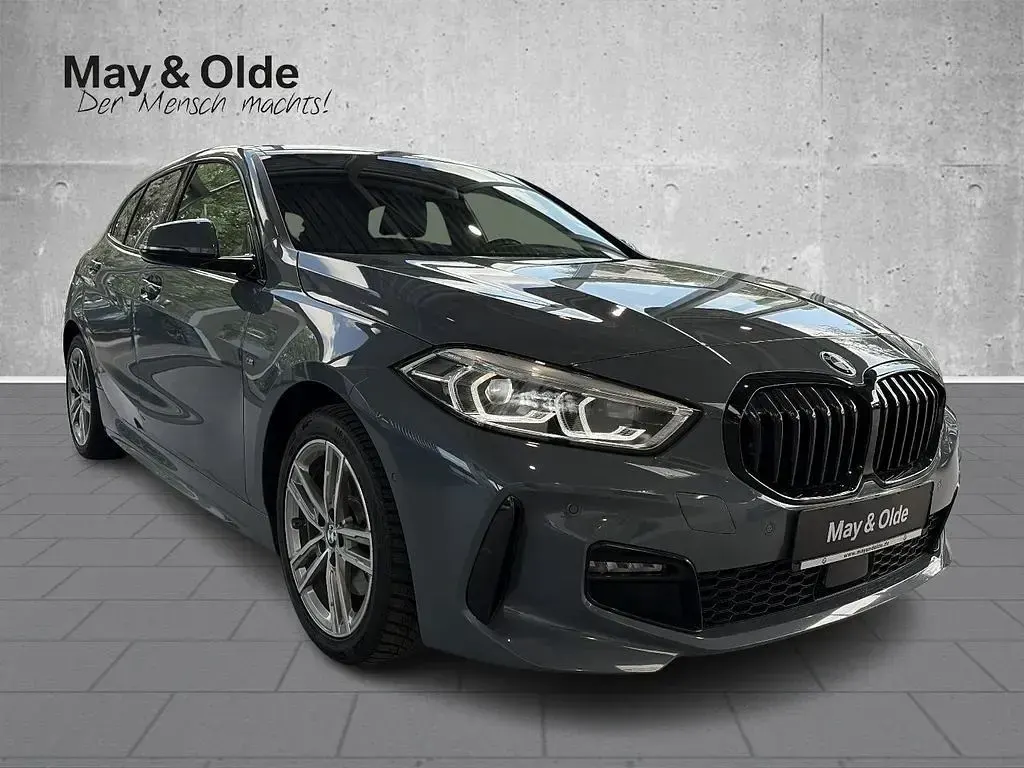 Gebraucht BMW 118 Performance 136 PS (100 kW) 2022 Grau Kleinwagen