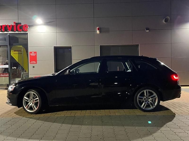 Gebraucht Audi A4 190 PS (139 kW) 2015 Schwarz Kombi