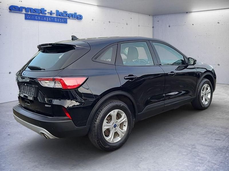 Second-hand Ford Kuga Cool & Connect 2022 SUV