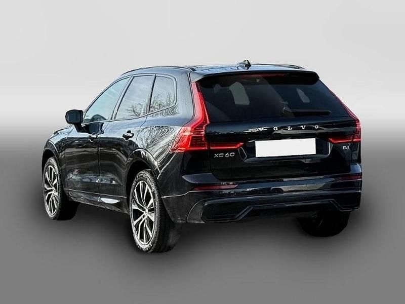 Gebraucht Volvo XC60 Plus 197 PS (144 kW) 2023 Schwarz SUV