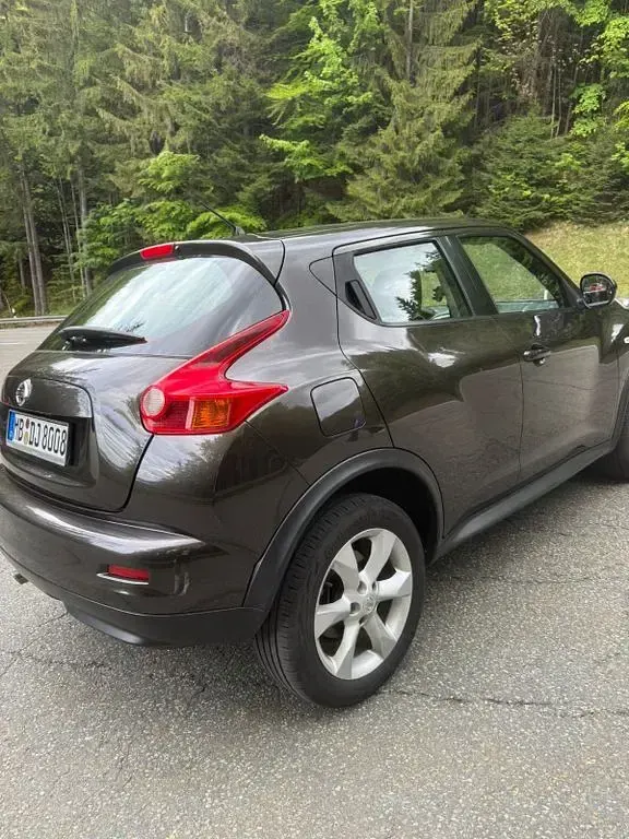 Gebraucht Nissan Juke Acenta 117 PS (86 kW) 2013 Grau SUV