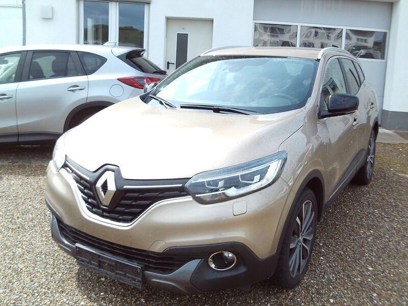 Beige Gebraucht 2018 Renault Kadjar Bose Edition SUV | 14.700 € (Fairer Preis) - Bild 1/4