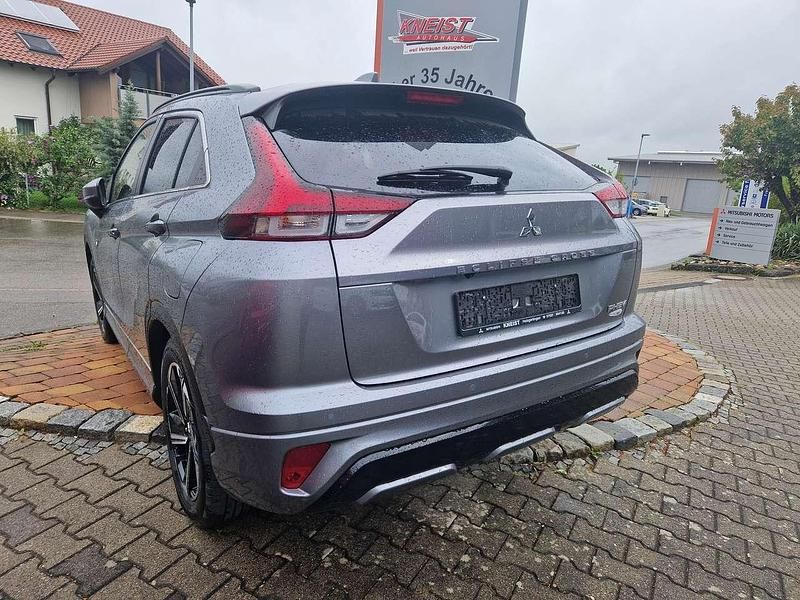 Gebraucht Mitsubishi Eclipse Cross Plus 98 PS (72 kW) 2022 Platinum grau SUV