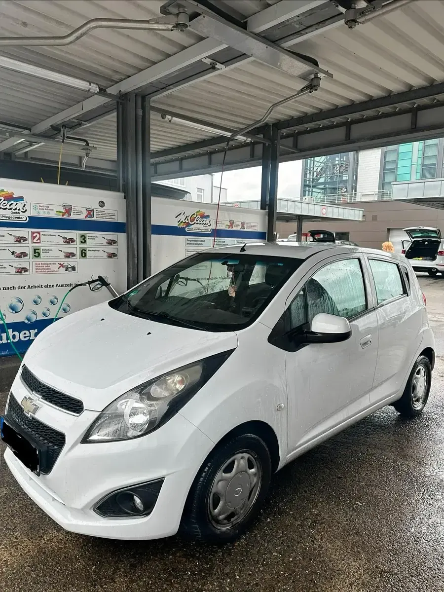 Gebraucht Chevrolet Spark 68 PS (50 kW) 2013 Weiß Kleinwagen