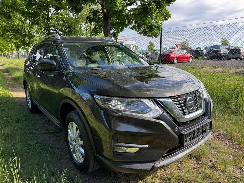 Grün Gebraucht 2020 Nissan X-Trail 360º SUV | 16.000 € (Guter Preis) - Bild 1/4