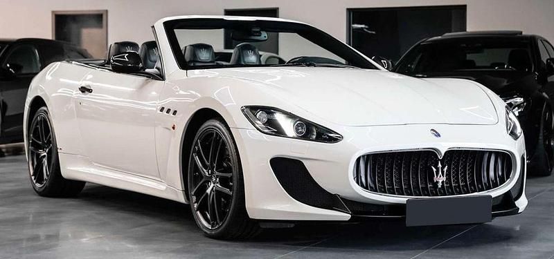 Weiß Gebraucht 2014 Maserati GranCabrio Cabrio | 82.500 € - Bild 1/4