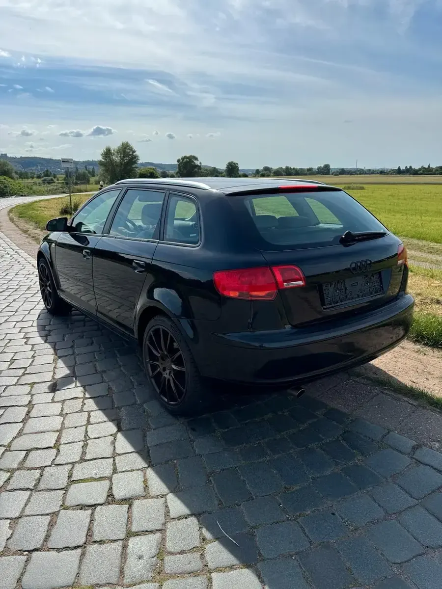 Gebraucht Audi A3 102 PS (75 kW) 2006 Schwarz Kleinwagen