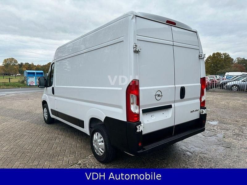 Gebraucht Opel Movano Edition 140 PS (102 kW) 2021 Weiß Van