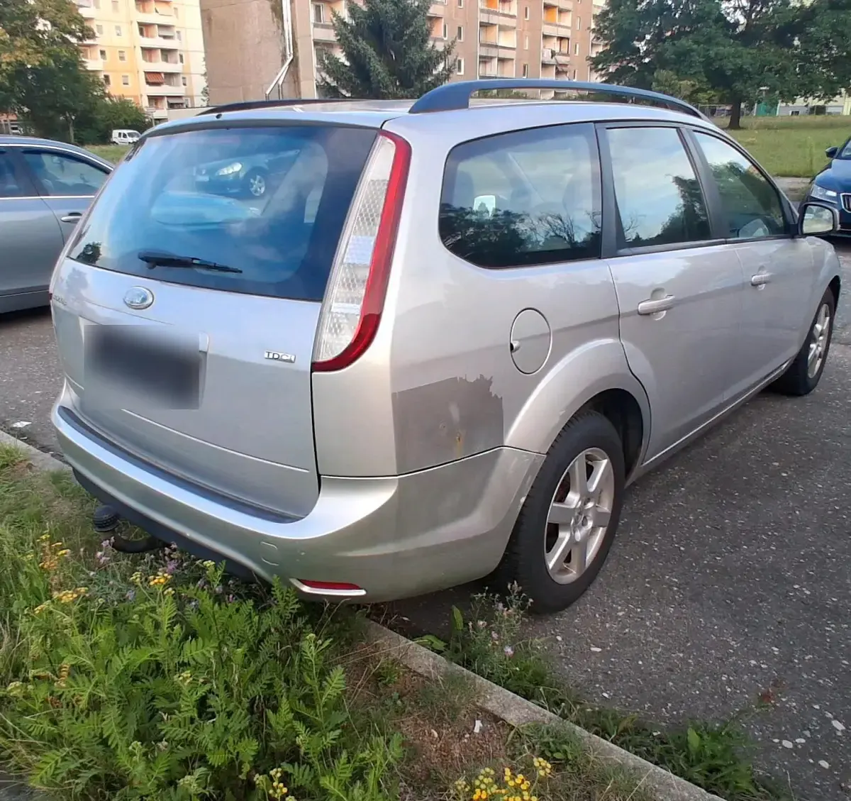 Gebraucht Ford Focus 115 PS (84 kW) 2008 Grau Kombi