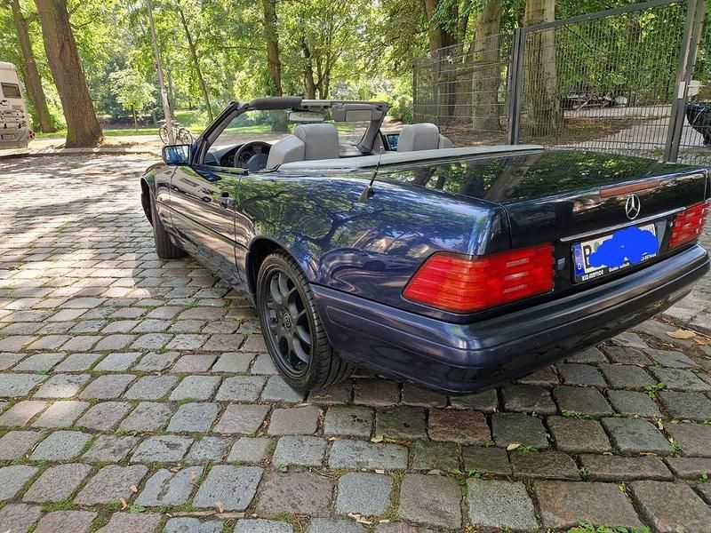 Gebraucht Mercedes SL280 193 PS (141 kW) 1997 Blau Cabrio