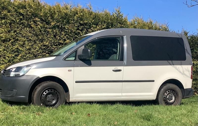 Gebraucht VW Caddy 75 PS (55 kW) 2014 Weiß Van / Kleinbus