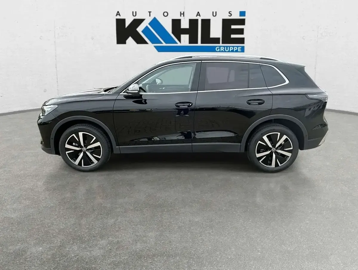 Neu VW Tiguan IQ Drive 193 PS (141 kW) 2025 Grenadillschwarz SUV
