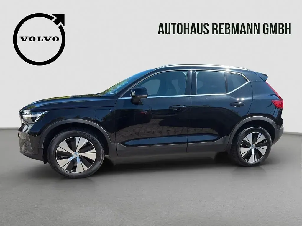 Gebraucht Volvo XC40 Core 129 PS (94 kW) 2022 Schwarz SUV