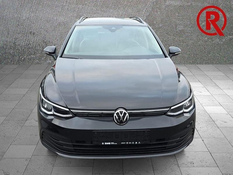 Gebraucht VW Golf VIII Life 150 PS (110 kW) 2022 Schwarz Kombi