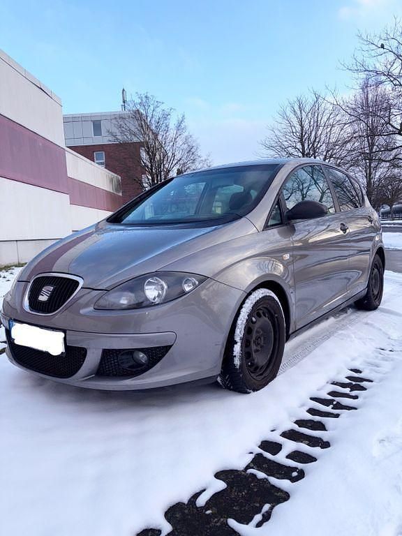 Gebraucht Seat Altea Reference 105 PS (77 kW) 2005 Grau Van / Kleinbus