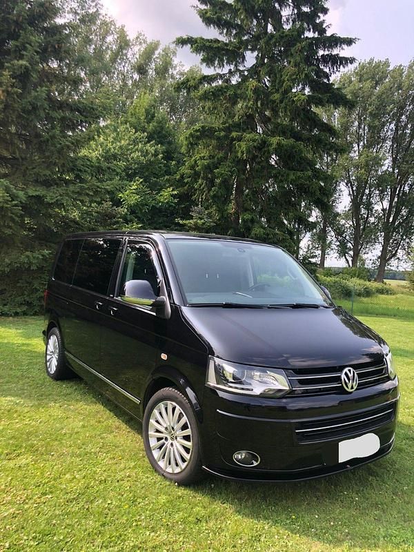 Schwarz Gebraucht 2015 VW T5 Cup Van | 21.500 € (Fairer Preis) - Bild 1/4