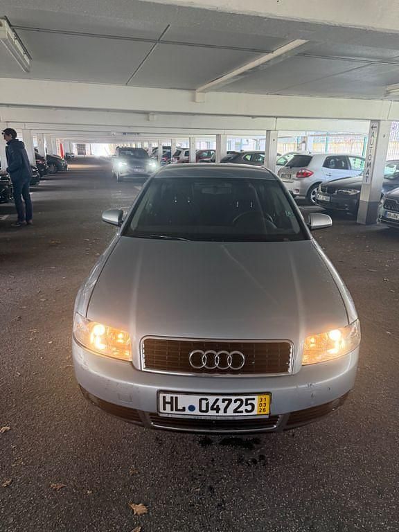 Gebraucht Audi A4 102 PS (75 kW) 2002 Blau Limousine
