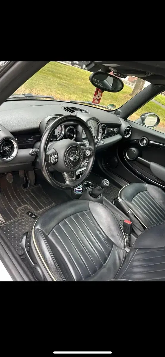 Używany Mini Cooper 120 KM (88 kW) 2007 Czarny Hatchback