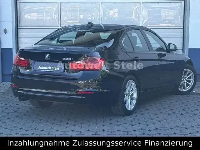 Gebraucht BMW 328 Performance 245 PS (180 kW) 2012 Schwarz Limousine