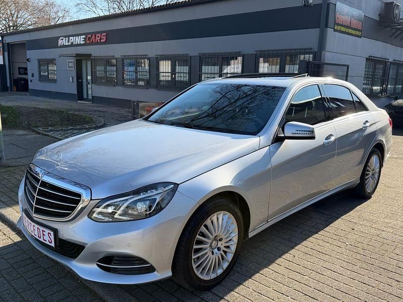 Gebraucht Mercedes E300 252 PS (185 kW) 2014 Silber Limousine