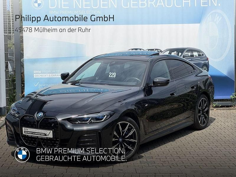 Saphirschwarz Gebraucht 2023 BMW i4 M Sport Limousine | 43.990 € (Teuer) - Bild 1/4