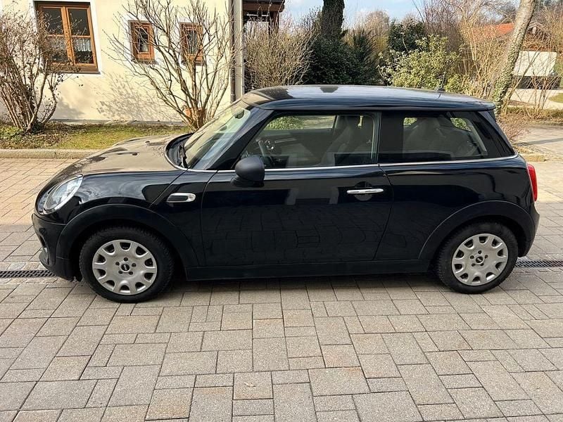 Gebraucht Mini ONE 102 PS (75 kW) 2018 Schwarz Kleinwagen