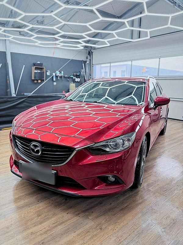 Gebraucht Mazda 6 150 PS (110 kW) 2013 Rot Kombi